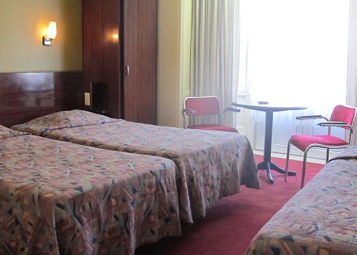 Resort: Hotel Manhattan